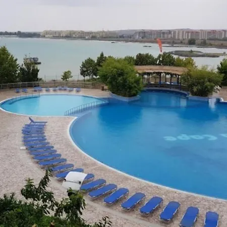 Victoria's -marina Cape - Apartment Aheloy